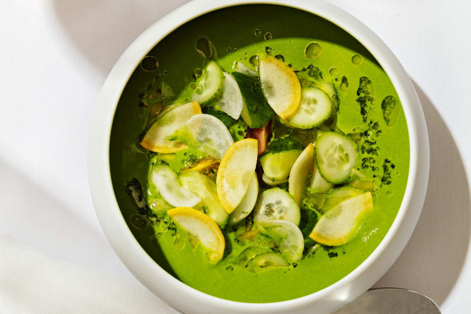  15 Best Summer Soup Recipes (Light & Refreshing)